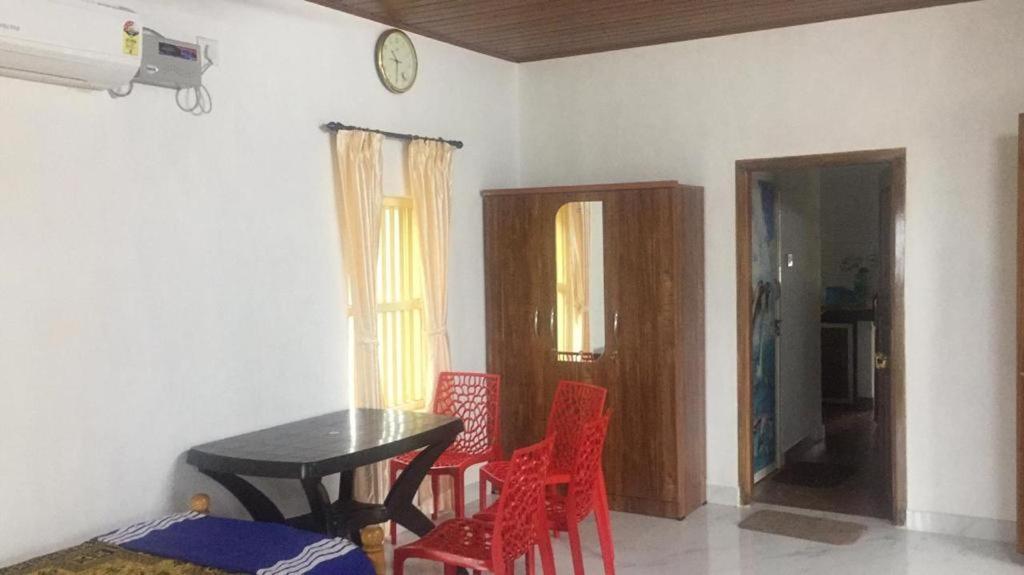 Kalyānpur Delta Hospitality - Sea Facing Rooms With A Private Beach מראה חיצוני תמונה