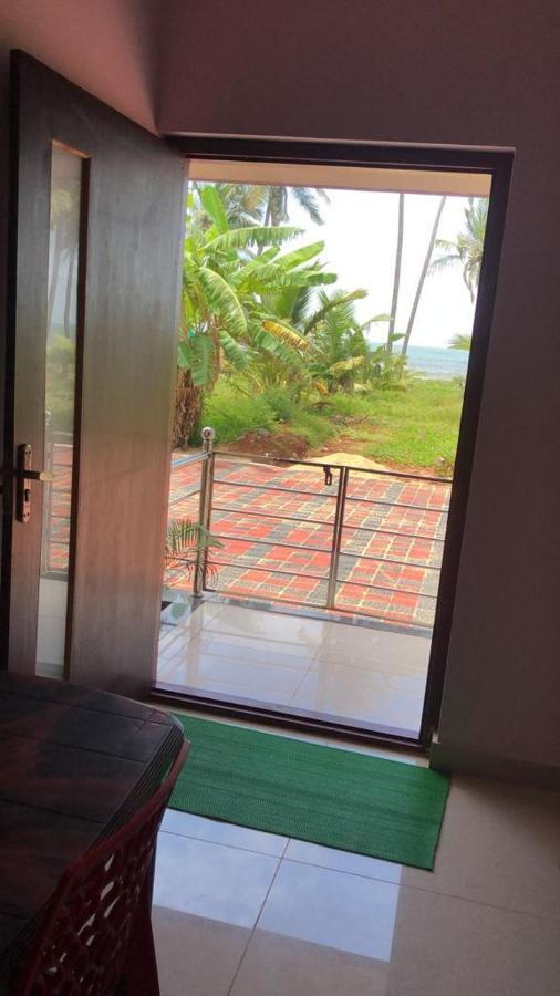 Kalyānpur Delta Hospitality - Sea Facing Rooms With A Private Beach מראה חיצוני תמונה