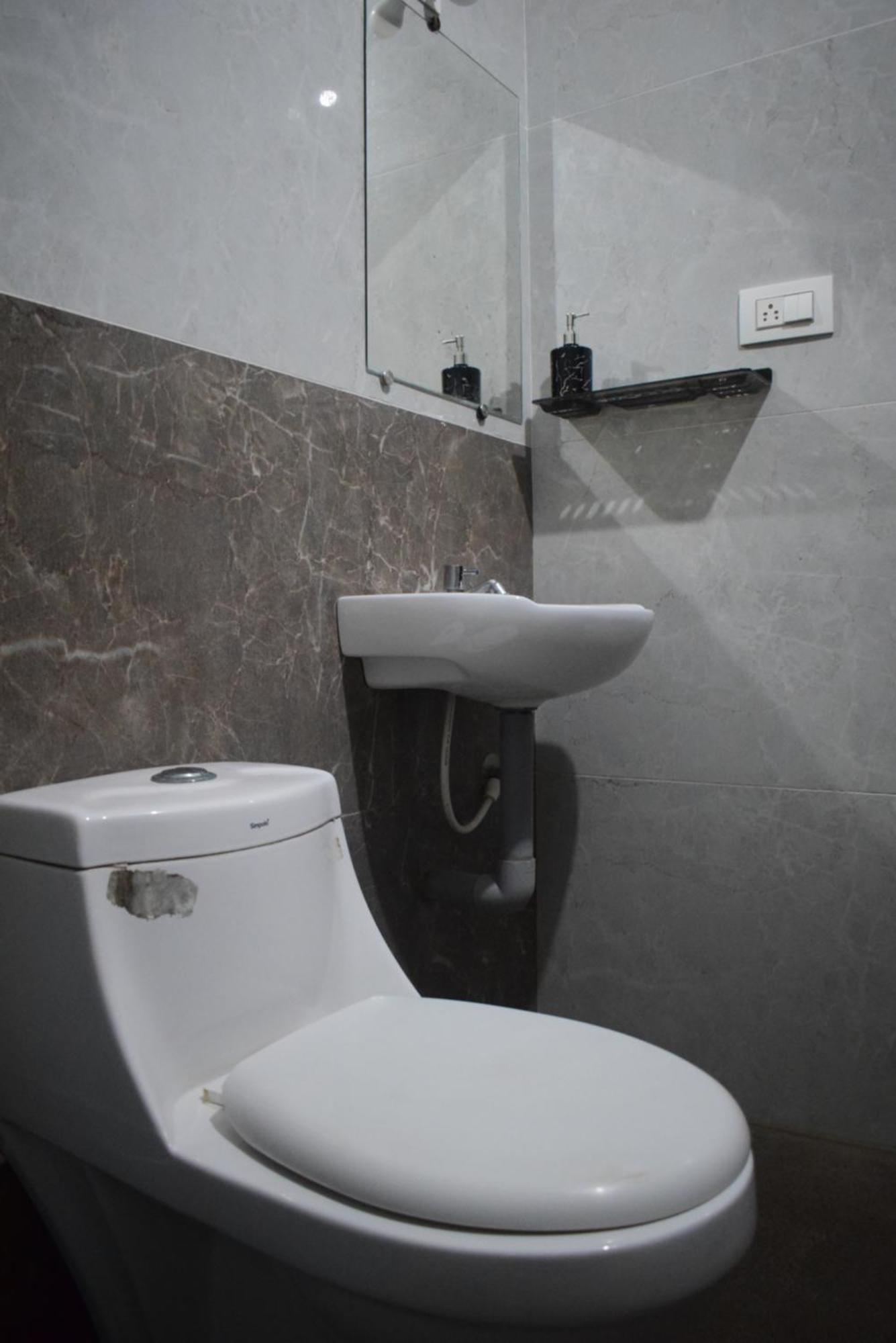 Kalyānpur Delta Hospitality - Sea Facing Rooms With A Private Beach מראה חיצוני תמונה